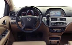 2005 Honda Odyssey #16