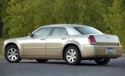 2007 Chrysler 300 #21