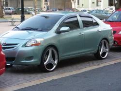 2007 Toyota Yaris #12