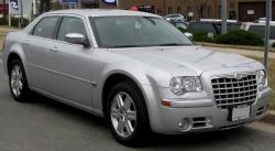 2009 Chrysler 300 #18