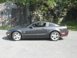 2009 Ford Mustang #11