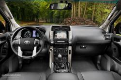 2009 Toyota Land Cruiser #10
