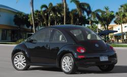 2009 Volkswagen New Beetle #4
