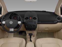 2009 Volkswagen New Beetle #8