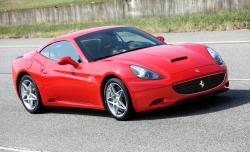 2010 Ferrari California #10