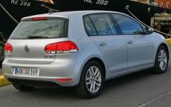 2010 Volkswagen Golf #9