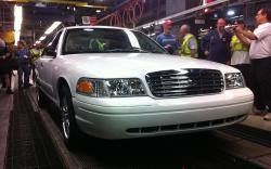 2011 Ford Crown Victoria #17