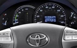 2011 Toyota Camry Hybrid #9