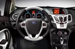 2012 Ford Fiesta #17