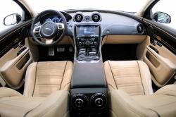 2012 Jaguar XJ #20