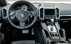 2012 Porsche Cayenne #13