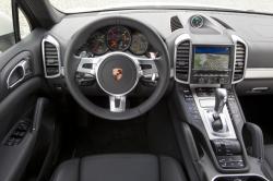2012 Porsche Cayenne #14