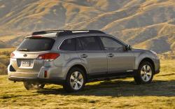 2012 Subaru Outback #10