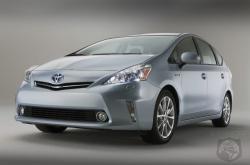 2012 Toyota Prius v #12