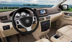 2012 Volkswagen Routan #15