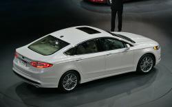 2013 Ford Fusion #13