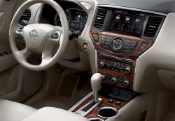 2013 Nissan Pathfinder #2