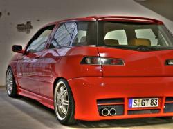 Alfa Romeo 145 is the red venom 
