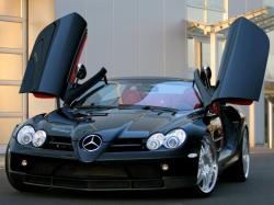 Mercedes-benz SLR McLaren is probably the most stunning car in the world 