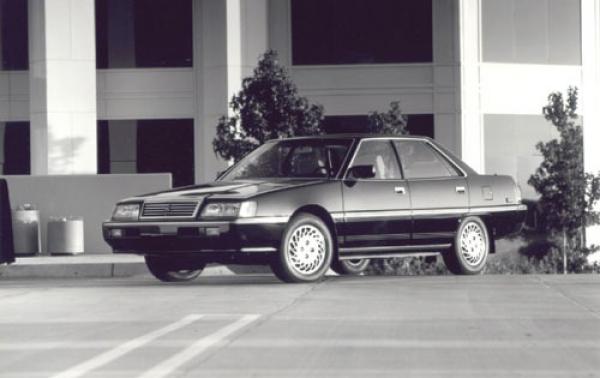 1990 Mitsubishi Sigma #1