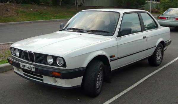 1991 BMW 3 Series #1