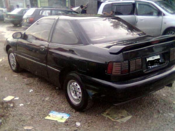 1991 Hyundai Scoupe #1