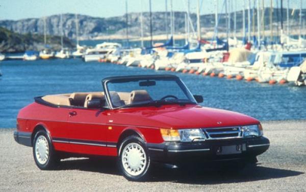 1991 Saab 900 #1