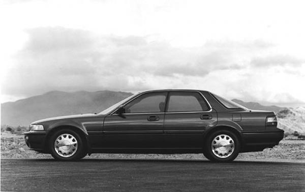 1994 Acura Vigor #1