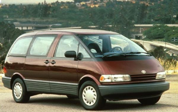 1992 Toyota Previa #1