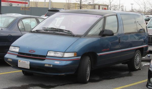 1993 Chevrolet Lumina #1