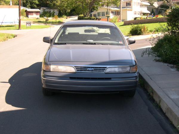 1993 Ford Crown Victoria #1