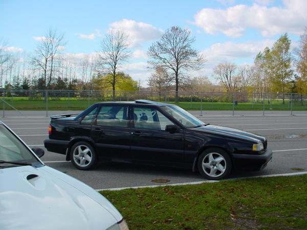1994 Volvo 850 #1