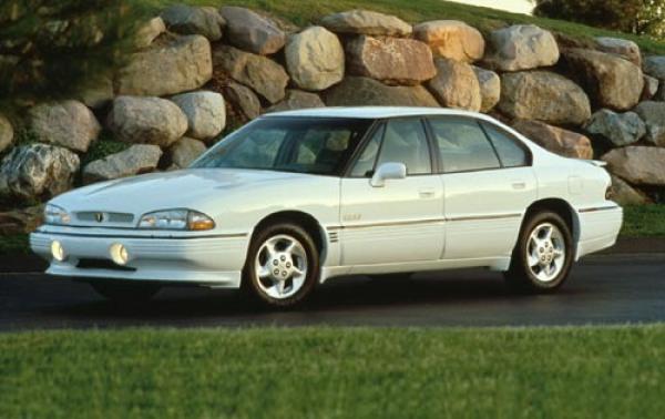 1995 Pontiac Bonneville #1