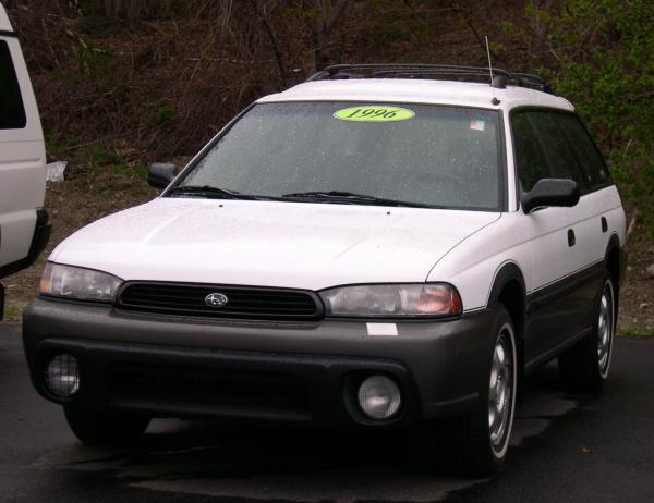 1996 Subaru Legacy #1