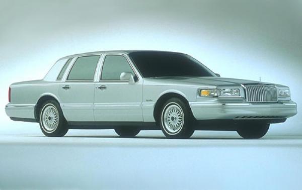 1997 Lincoln Town Car #1
