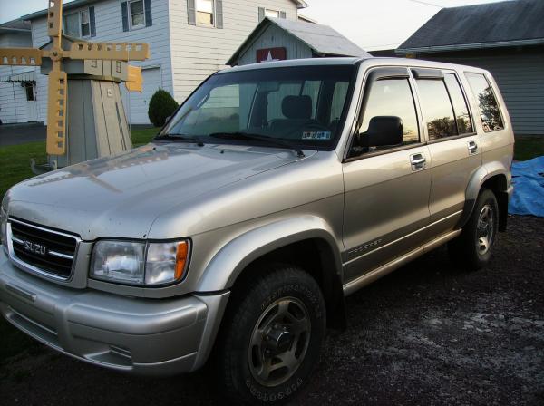 1998 Isuzu Trooper