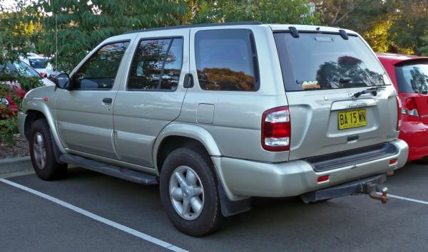 1999 Nissan Pathfinder