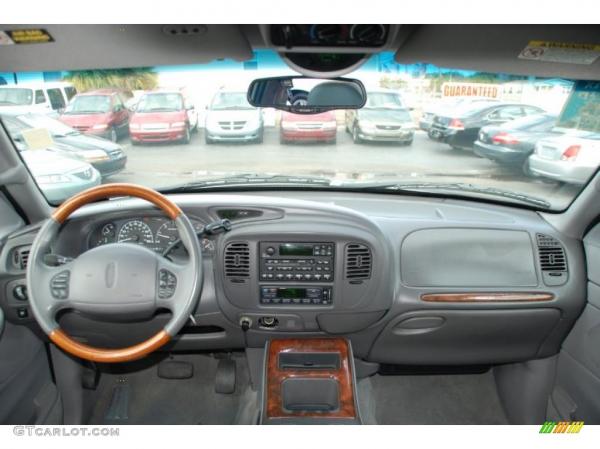 2000 Lincoln Navigator