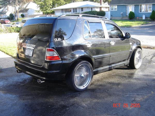 2000 Mercedes-Benz M-Class