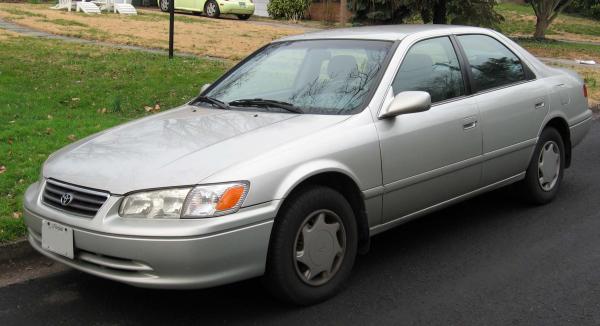 2000 Toyota Camry