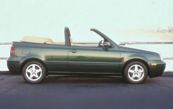 2000 Volkswagen Cabrio #1