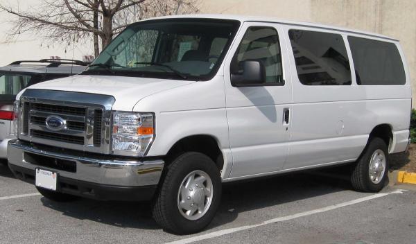 2001 Ford Econoline Wagon