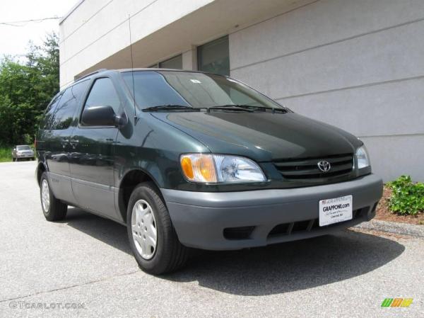 2001 Toyota Sienna