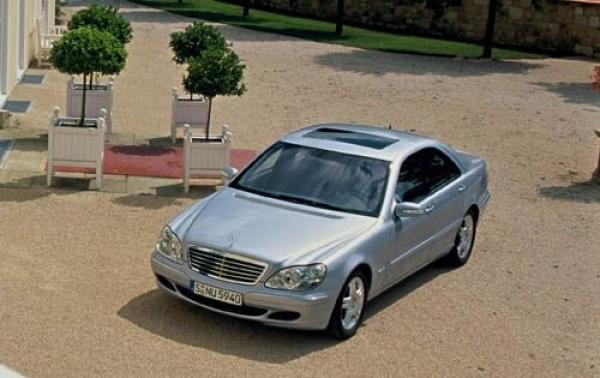 2006 Mercedes-Benz S-Class