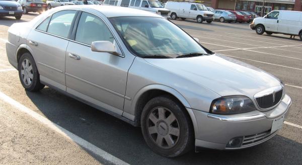 2005 Lincoln LS