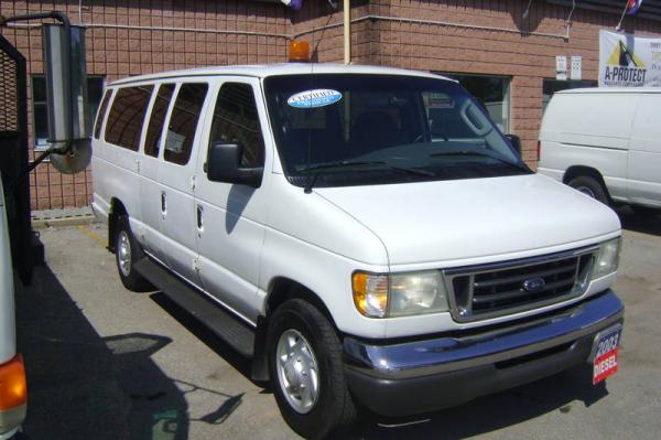 2007 Ford Econoline Wagon