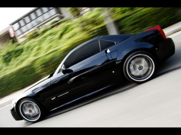 2008 Cadillac XLR-V