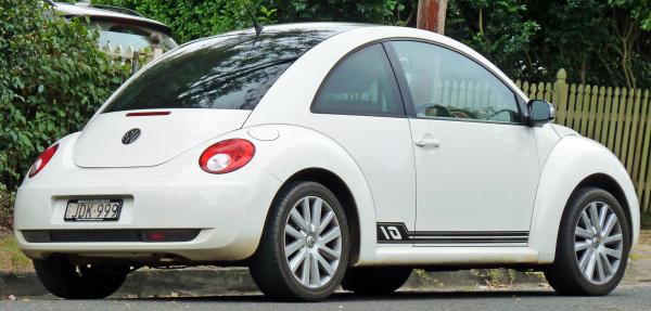 2008 Volkswagen New Beetle #1