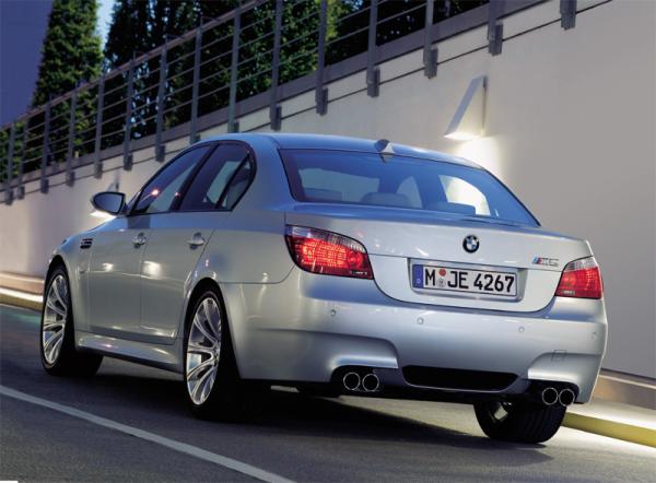 2009 BMW M5 #1