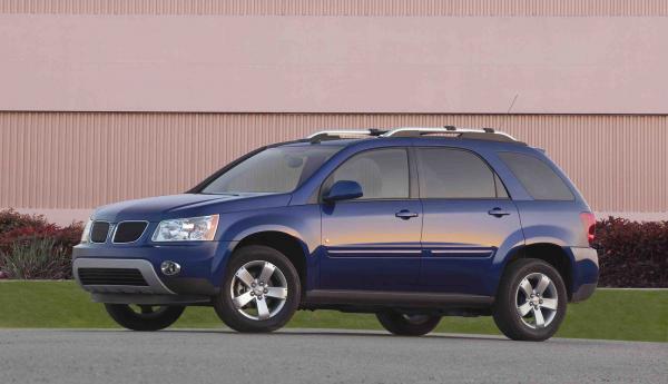 2009 Pontiac Torrent Overview